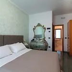 Maria Hotel