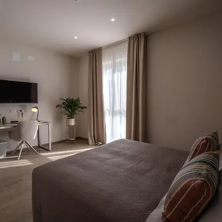 Maria Hotel 4*