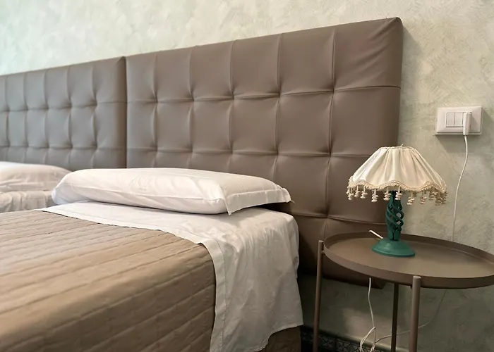 Maria 4* Crispiano