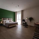 Maria Otel