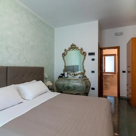 Maria Hotel 4*