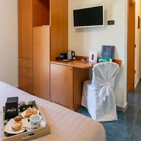 Maria Hotel