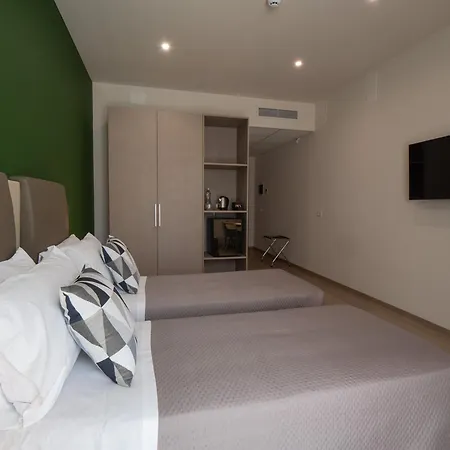 فندق Maria